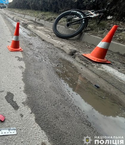 23-річний велосипедист потрапив до реанімації внаслідок важкої аварії у Львові