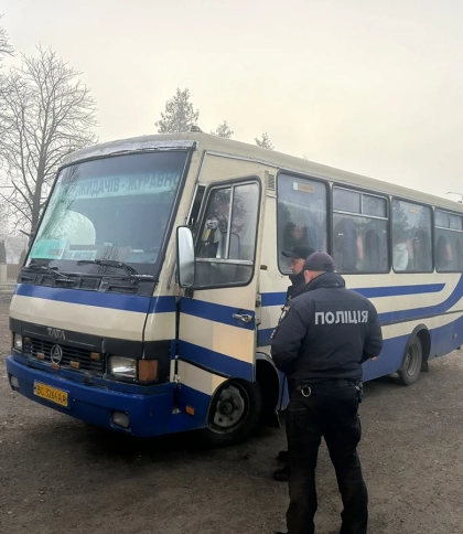 На Львівщині перевізника оштрафували за поганий стан автобусів