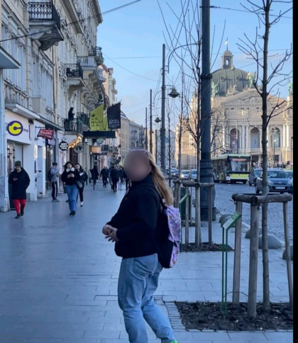 У центрі Львова жінка намагалася загасити недопалок об дитину