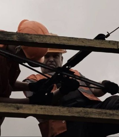 Посадовця “Львівелектротрансу” оштрафували через обрив кабелю, який пошкодив автівки