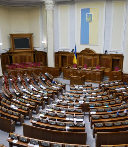 Верховна Рада прийняла президентський закон про НАБУ та САП