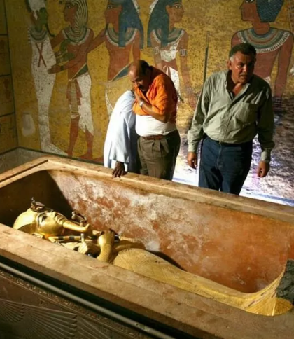 Вчені знайшли втрачені коштовності з гробниці Тутанхамона
