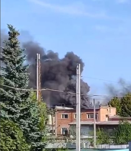 У Львові поблизу перехрестя Стрийська — Наукова зайнялася пожежа в будівлі (відео)