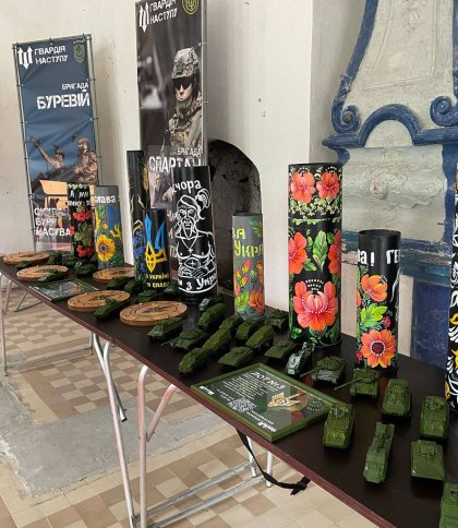У Підгорецькому замку на аукціоні зібрали 7,5 млн грн для військових