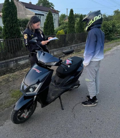 На Львівщині тривають рейди: штрафують батьків малолітніх скутеристів