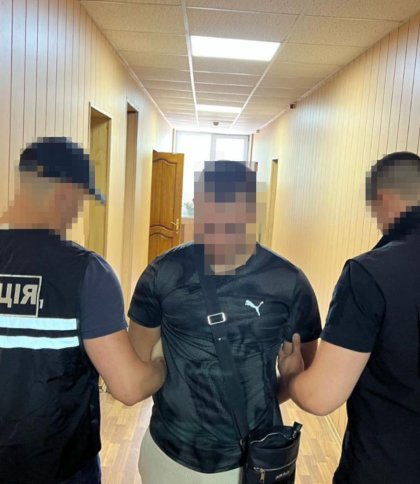 Правоохоронці затримали 20-річного організатора псевдообмінника у центрі Львова