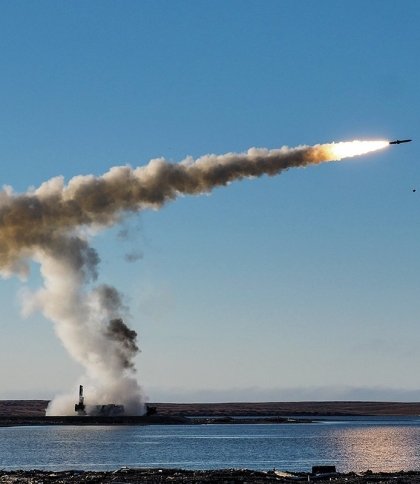 Над Пустомитівською громадою збили російську ракету