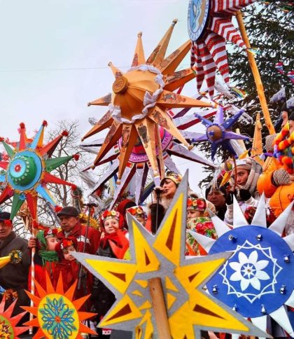 Різдвяна зірка: що вона означає та як зробити її своїми руками