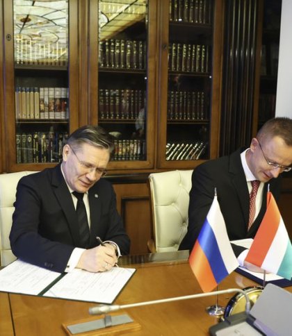 Угорщина домовилася із Росією про постачання енергоносіїв