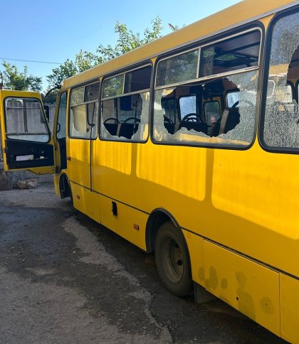 У Нікополі росіяни скерували дрон на автобус з людьми