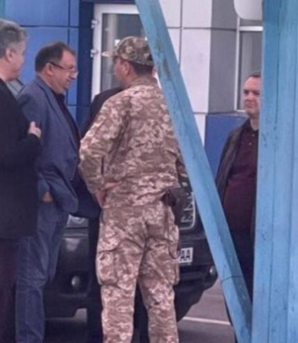 Петра Порошенка вдруге не пустили за кордон