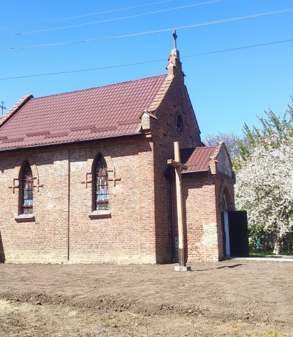 Біля Бібрки відкрили відновлену каплицю початку ХХ століття