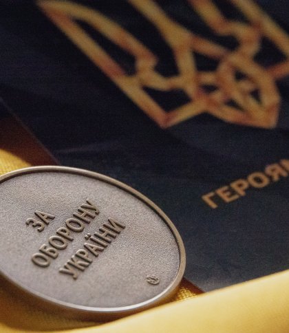 Зеленський нагородив відзнакою «За оборону України» сімох військових із львівської тероборони