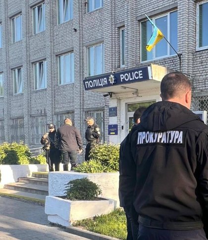 У Шептицькому СБУ проводить обшуки в райвідділі поліції