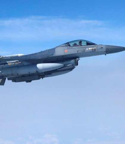 У Повітряних силах втратили зв`язок з винищувачем F-16 — пілот катапультувався