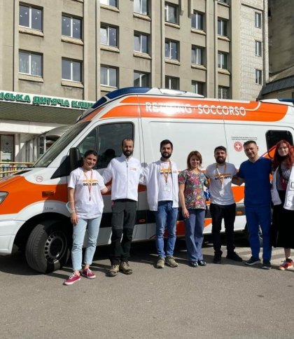 Дитячій лікарні Львова подарували реанімобіль