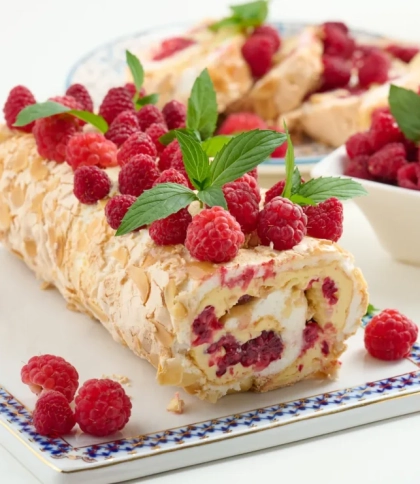 меренговий рулет