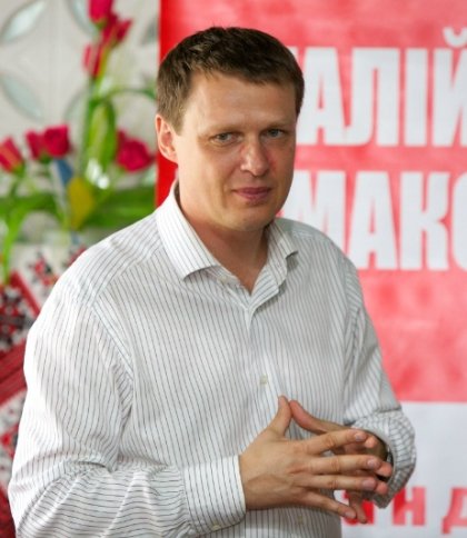 Віталій Ломакович.