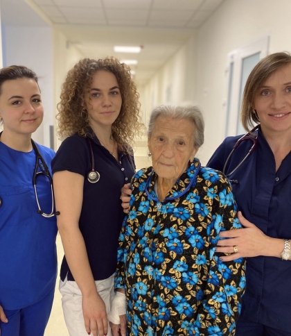 У Львові третій раз перезапустили серце 101-річної жінки