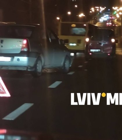 У Львові на вулиці Пасічній сталася ДТП 