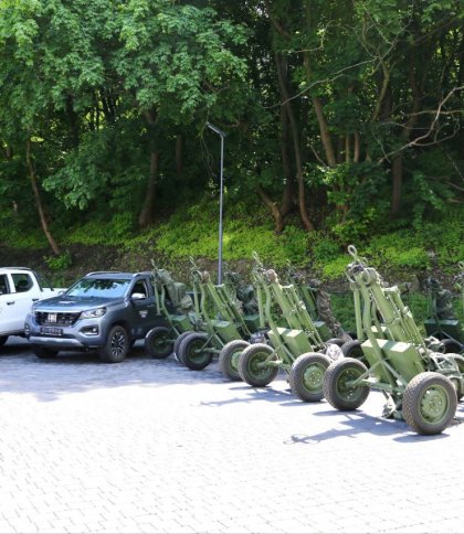 Львівщина передала 125 бригаді міномети та пікапи на 17 млн грн
