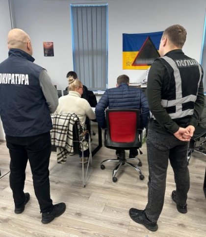 Підприємець незаконно зайняв комунальну ділянку площею 2 га в Зимній Воді
