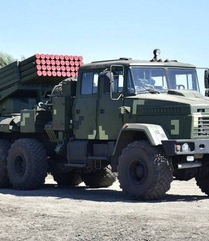 "Не я б‘ю, верба б‘є!": артилеристи ЗСУ вітають із Вербною неділею (відео)