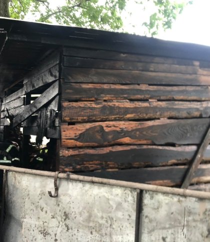 У Бориславі пожежники врятували від вогню житловий будинок