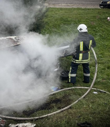 Через ДТП на Львівщині повністю згорів автомобіль