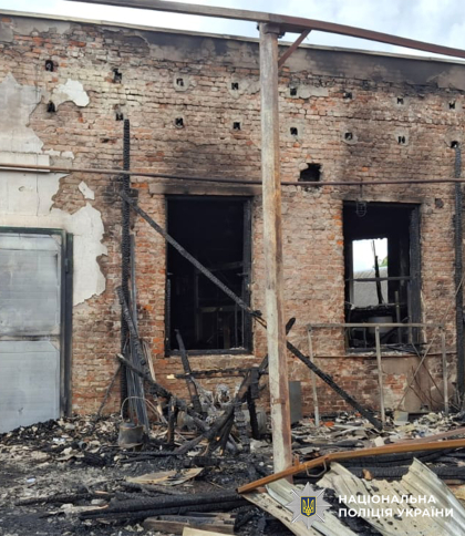 Підпал на Львівщині: 35-річна жінка вночі знищила майно підприємства