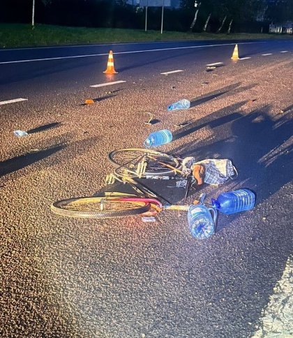 У Самборі поліція затримала водія Mercedes, який збив на смерть велосипедиста і втік з місця ДТП