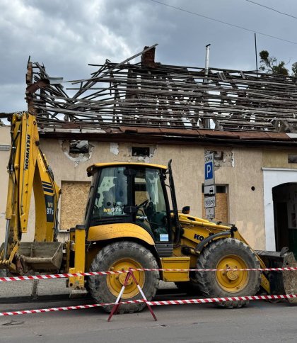 У Львові на місці зруйнованих російською ракетою будинків створять громадський простір