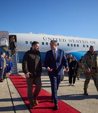 Президент Володимир Зеленський прибув у Вашингтон