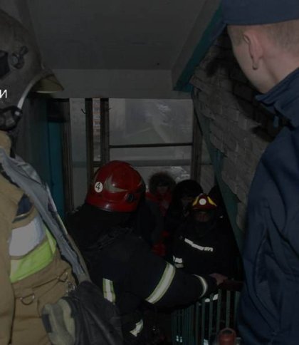 У Львові горіла багатоповерхівка на вулиці Кульпарківській: вогнеборці врятували 6 людей