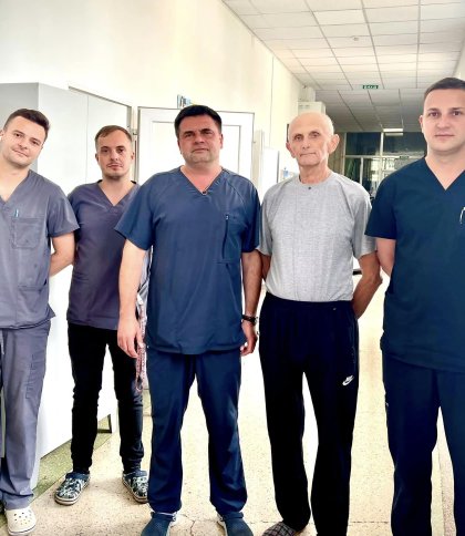 На Львівщині пацієнту з онкології сечового міхура зробили унікальну операцію