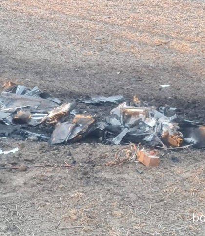 Уламки збитого ударного дрона Shahed на території Молдови, фото молдовської поліції