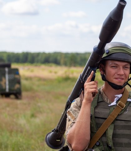 Як знайти роботу після служби: в Україні створили серіал для військових