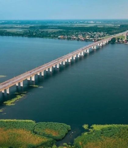 Біля Антонівського моста функціонує лише паромна переправа — Хлань