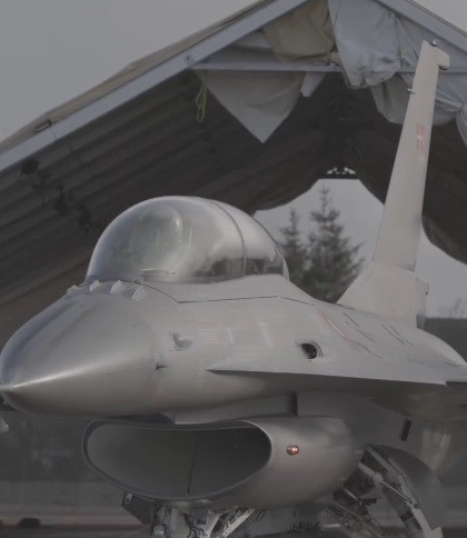 Кадри з тренувань пілотів на винищувачах F-16. Скриншот із відео Рустема Умєрова