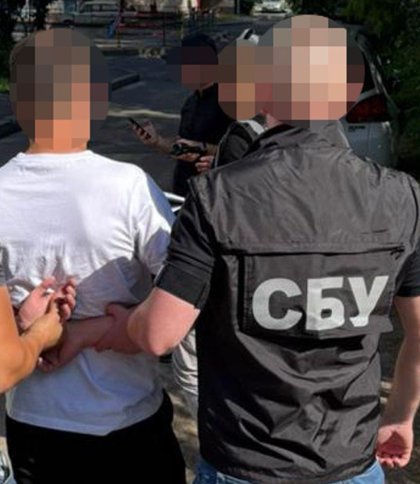 Львівʼянин за понад тисячу доларів намагався оформити 33-річного чоловіка в університет