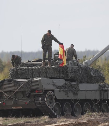 Іспанія готова надати Україні танки та навчати танкістів ЗСУ