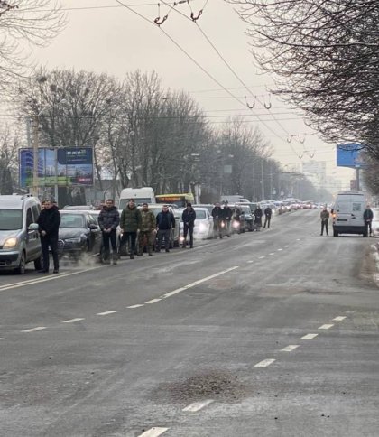 На Львівщині запроваджують зупинку транспорту під час хвилини мовчання