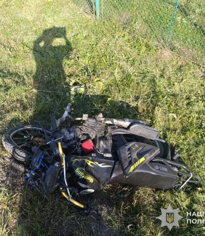 На Стрийщині Hyundai врізався в мотоцикл: до лікарні потрапив 15-річний водій та пасажир