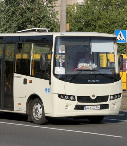 На новому маршруті у Львові курсуватиме лише один автобус