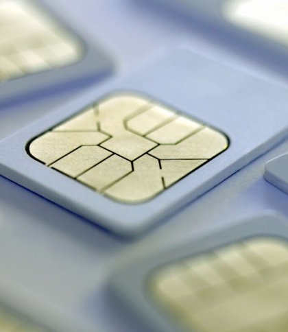До 2025 року українці мають зареєструвати SIM-карти за паспортом