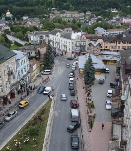 Через обстріли у Чорткові пошкоджено 37 житлових будинків: деталі руйнувань