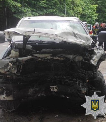 У важкій ДТП загинуло троє поліцейських на Вінничині