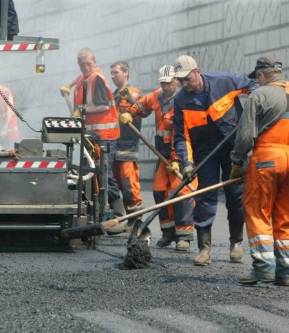 Львівська ОВА виділила понад 23 млн грн на покращення доріг: які автошляхи невдовзі відремонтують