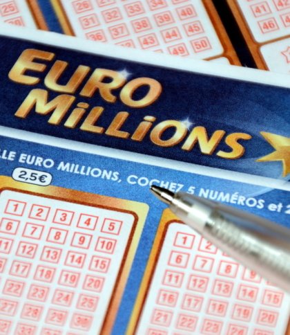 165 бельгійців з одного села виграли 143 млн євро в лотерею