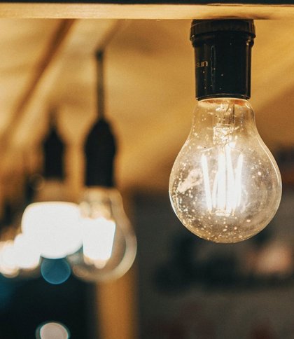 Внаслідок масованої атаки на Львівщині вимикатимуть світло